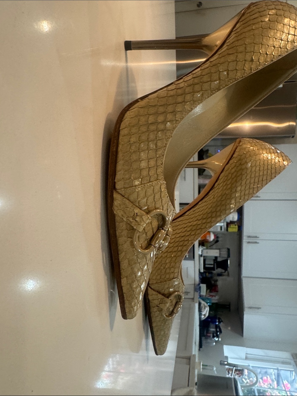 GUCCI 2004 “Tom Ford” Women's Pointed Toe Stiletto Pump in Light Beige -snake - Picture 5 of 17